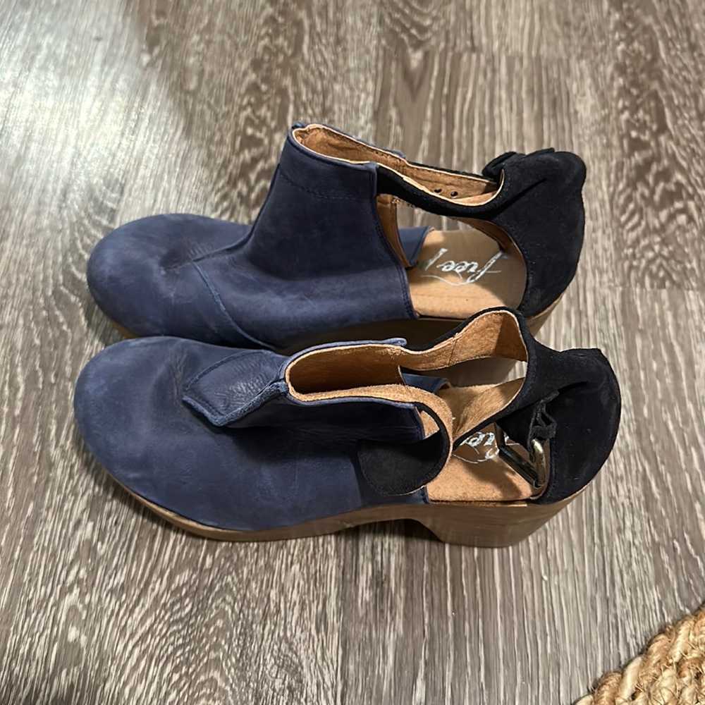 Free People Women’s Ankle Boots Size 8 NEVER WORN